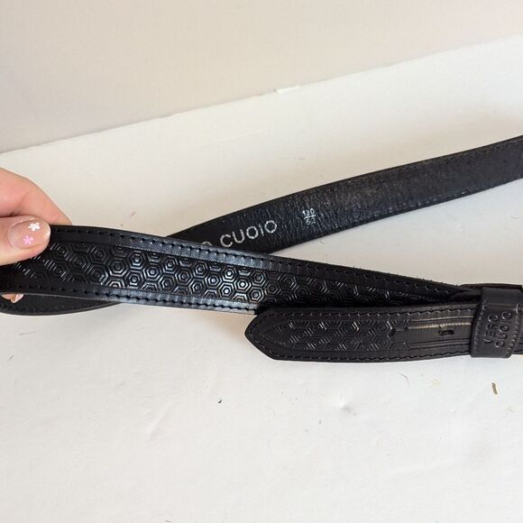 Vero Cuoio Black Leather Belt Hex Embossed 1.5” Wide Italian Made 35-39 - Picture 3 of 5